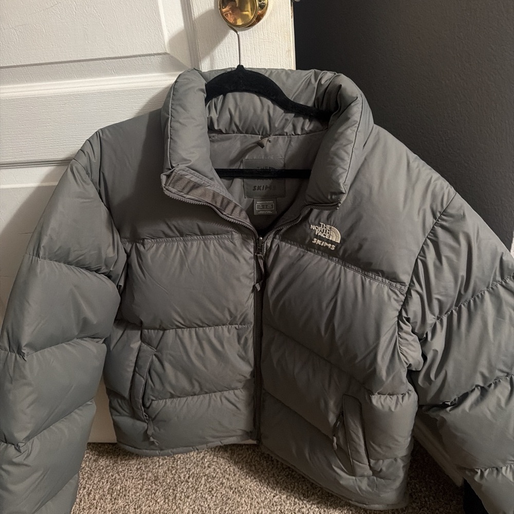 SKIMS Gray Quilted Puffer Jacket